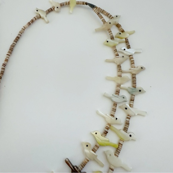 Vintage Southwestern Shell Bird Heishi Stone Beaded 2 Strand Necklace - Picture 10 of 13